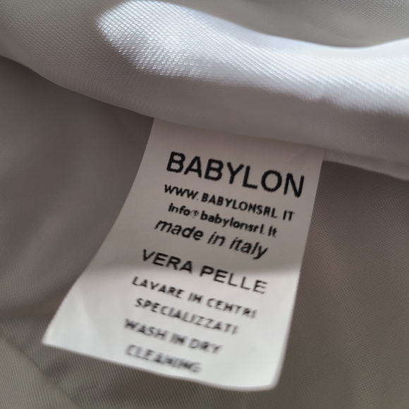 Gil Santucci Babylon white leather women's jacket sz.46 ( 8 US)double buttons - Picture 12 of 14